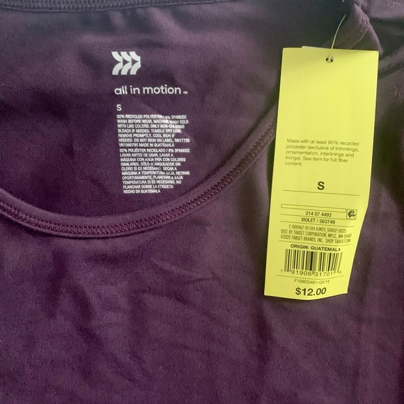 NWT WORKOUT SHIRT - Picture 3 of 3